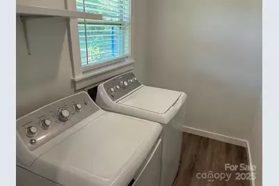 4333 Oak Forest Drive, Charlotte, NC 28215 - Photo 14