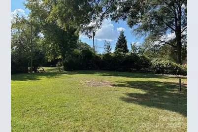 4333 Oak Forest Drive, Charlotte, NC 28215 - Photo 16