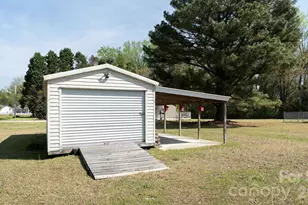 103 Blue Bird Ct, Rockingham, NC 28379 - Photo 20
