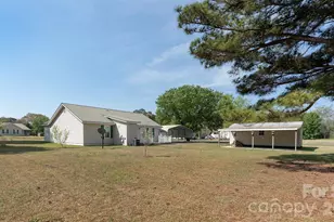 103 Blue Bird Ct, Rockingham, NC 28379 - Photo 22