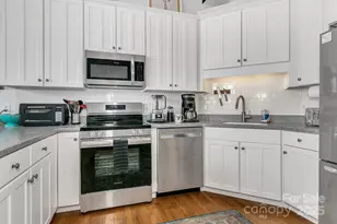 59 College St, Asheville, NC 28801 - Photo 8