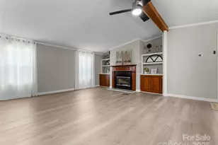 25 Overbrook Dr, Saluda, NC 28773 - Photo 22