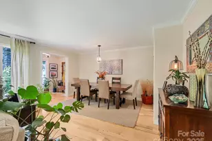 110 Aurora Dr, Asheville, NC 28805 - Photo 8