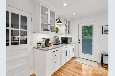 110 Aurora Drive, Asheville, NC 28805 - Photo 16