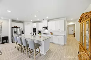 2023 Merida St, Charlotte, NC 28214 - Photo 8