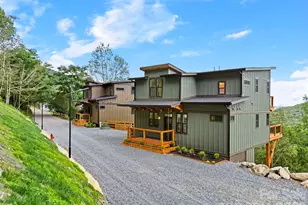 419 Snow Cloud Dr, Seven Devils, NC 28604 - Photo 6