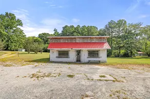 4178 Edgeland Rd, Edgemoor, SC 29712 - Photo 1