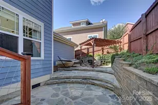 17 Teems Ln, Asheville, NC 28805 - Photo 34