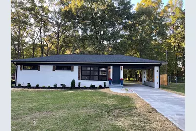 910 S Spencer Avenue, Spencer, NC 28159 - Photo 1