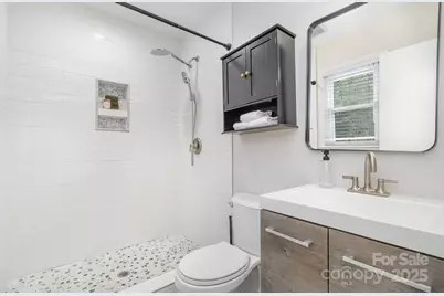 931 Hickory Nut Street, Charlotte, NC 28205 - Photo 16