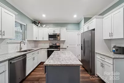 589 Newport Drive, Mount Gilead, NC 27306 - Photo 6