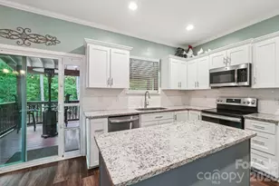 589 Newport Dr, Mount Gilead, NC 27306 - Photo 8