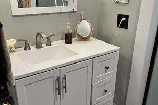 423 E Main St, Conway, NC 27820 - Photo 8