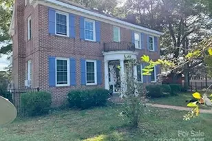 423 E Main St, Conway, NC 27820 - Photo 2