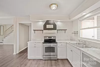 801 N Grove Street, Lincolnton, NC 28092 - Photo 6