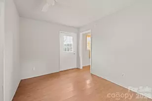 801 N Grove St, Lincolnton, NC 28092 - Photo 38