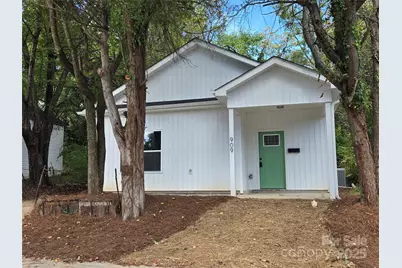 909 Roosevelt Street, Winston Salem, NC 27105 - Photo 2