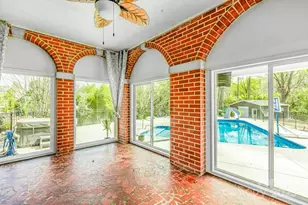 300 Morgan St, Marion, NC 28752 - Photo 16