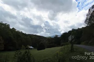 524 Clear Creek Rd, Burnsville, NC 28714 - Photo 4