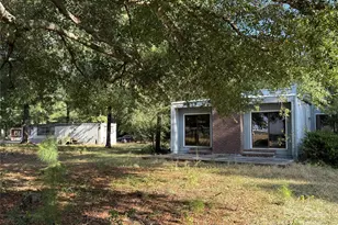 2824 W Black Creek Rd, Florence, SC 29501 - Photo 2