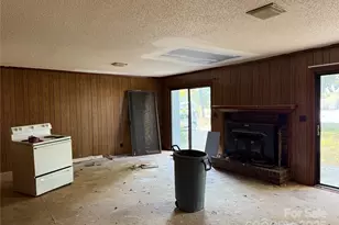 2824 W Black Creek Rd, Florence, SC 29501 - Photo 24