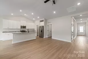 4013 Bolo Dr, Charlotte, NC 28215 - Photo 4