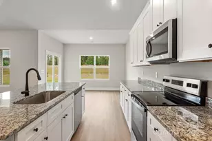 4013 Bolo Dr, Charlotte, NC 28215 - Photo 8