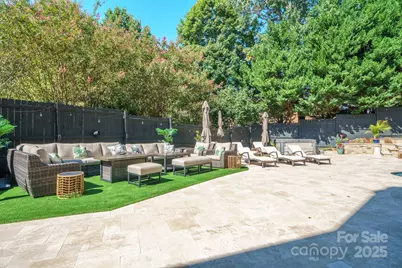 555 19th Avenue Lane NW, Hickory, NC 28601 - Photo 48