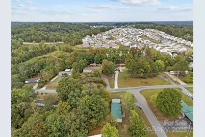 6600 Clara Circle, Concord, NC 28025 - Photo 2