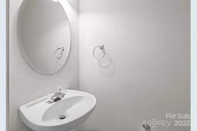 8200 Kerrybrook Circle, Charlotte, NC 28214 - Photo 32