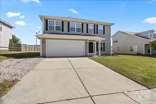 7126 Bullock Dr, Charlotte, NC 28214 - Photo 2