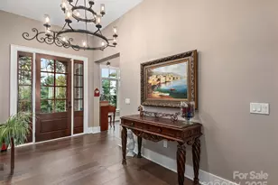 390 Dancing Bear Dr, Hendersonville, NC 28739 - Photo 4