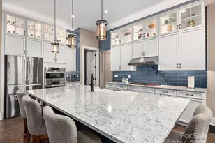 390 Dancing Bear Dr, Hendersonville, NC 28739 - Photo 10