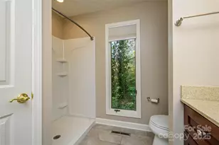 32 W Fairway Dr, Etowah, NC 28729 - Photo 34