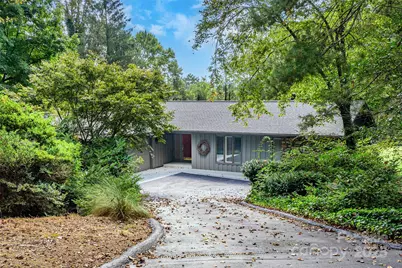 32 W Fairway Drive, Etowah, NC 28729 - Photo 2