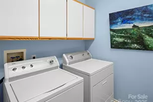 40 Tiverton Ln, Asheville, NC 28803 - Photo 22