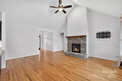 649 Sunny Slope Drive, Cowpens, SC 29330 - Photo 18