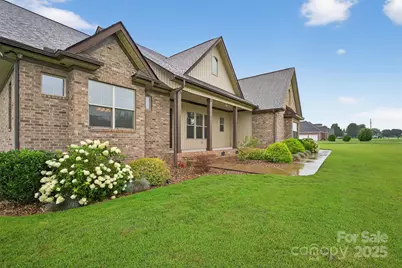 649 Sunny Slope Drive, Cowpens, SC 29330 - Photo 4