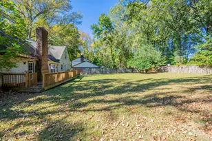 7208 Applecross Ln, Charlotte, NC 28215 - Photo 8