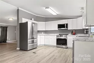 5136 Southbrook Dr, Kings Mountain, NC 28086 - Photo 6