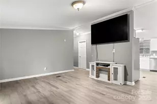 5136 Southbrook Dr, Kings Mountain, NC 28086 - Photo 4