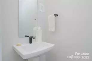 1225 Minter Pl, Charlotte, NC 28203 - Photo 30