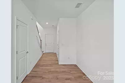 11521 Glasden Road #523, Charlotte, NC 28278 - Photo 4