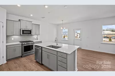 11521 Glasden Road #523, Charlotte, NC 28278 - Photo 14