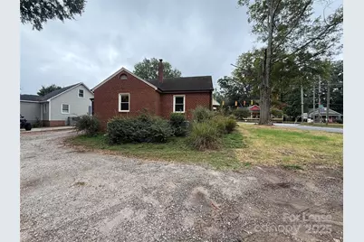 730 E Iredell Avenue, Mooresville, NC 28115 - Photo 18