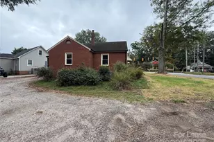 730 E Iredell Ave, Mooresville, NC 28115 - Photo 18