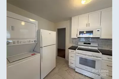 730 E Iredell Avenue, Mooresville, NC 28115 - Photo 4