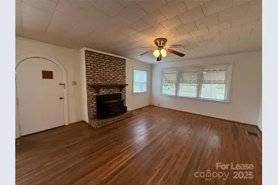 730 E Iredell Avenue, Mooresville, NC 28115 - Photo 8