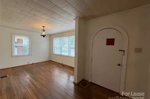 730 E Iredell Ave, Mooresville, NC 28115 - Photo 6