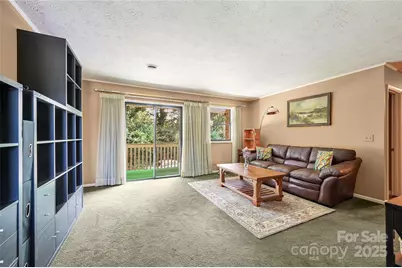 103 Oakwood Place #3, Hendersonville, NC 28792 - Photo 8